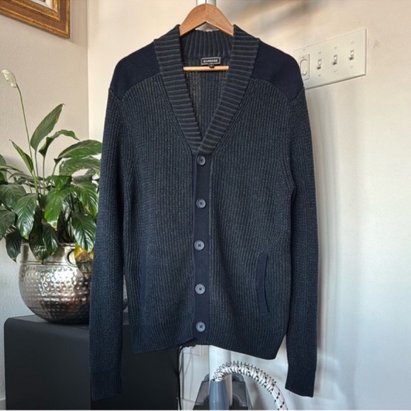 EXPRESS Mens Ribbed Knit Button Front Cardigan Sweater Sz L Navy Blue Fisherman